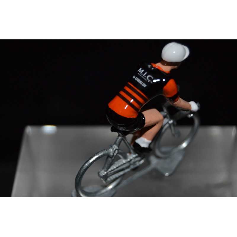 Mic de Gribaldy 1974 figurine petit cycliste 
