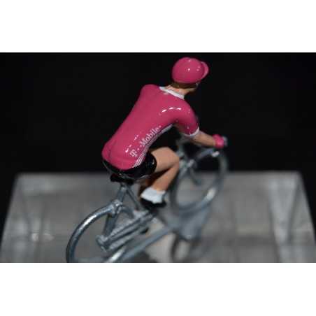 T mobile 2007 figurine petit cycliste 