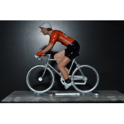 St Michel Auber93 2021 - petit cycliste figurine