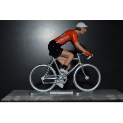 St Michel Auber93 2021 - petit cycliste figurine