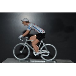 Pogacar maillot à pois Tour de France Saison 2021 - figurine petit cycliste