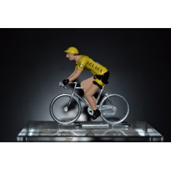 Chris Froome "yellow jersey 2015" sky - die cast hand painted cyclist figure