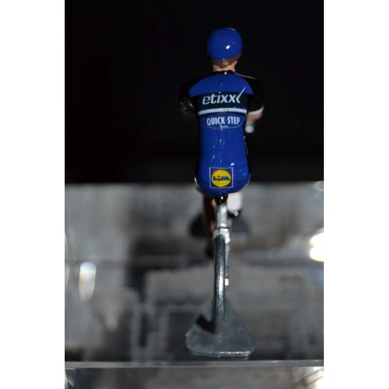 Etixx Quick Step - petit cycliste miniature en metal