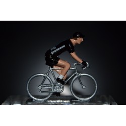 Sky 2017 - petit cycliste miniature en metal