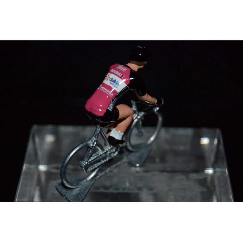 Roubaix Lille Metropole 2017 - petit cycliste miniature en metal