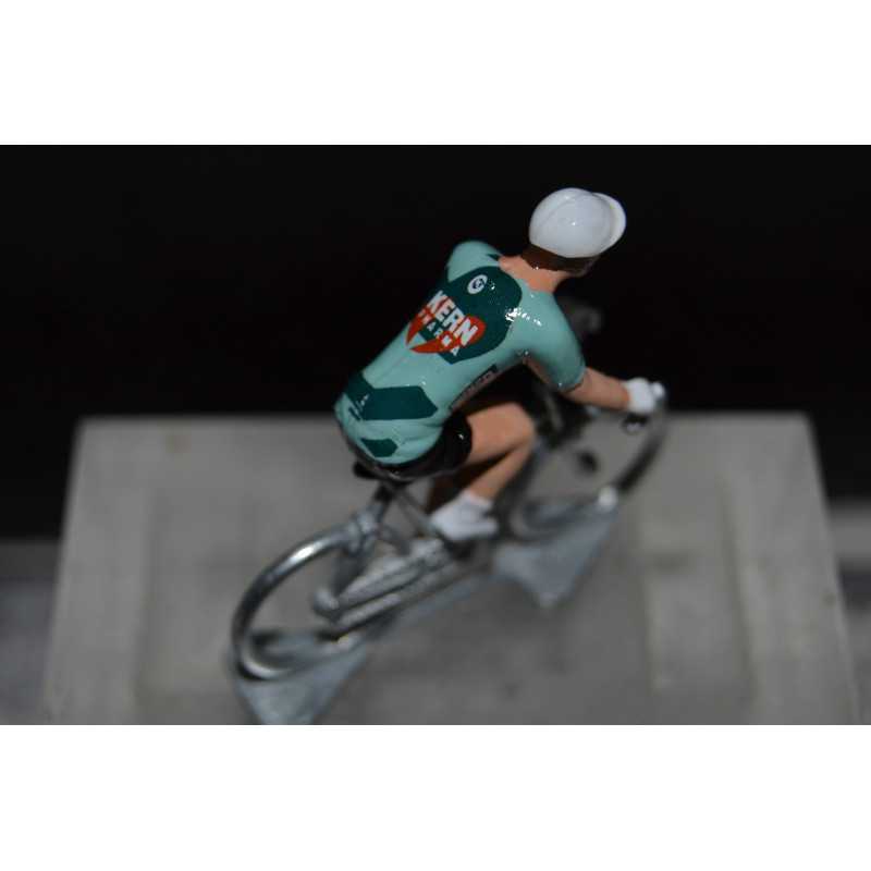 EQUIPO KERN PHARMA 2026 - figurine petit cycliste