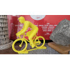 Grand cycliste jaune monochrome – Sculpture décorative