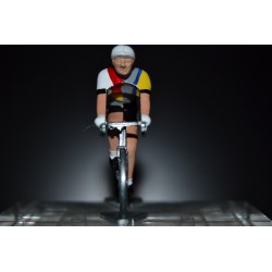 La vie claire - petit cycliste en plomb metal zamak