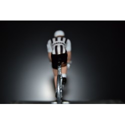 Carpano - petit cycliste en plomb metal zamak