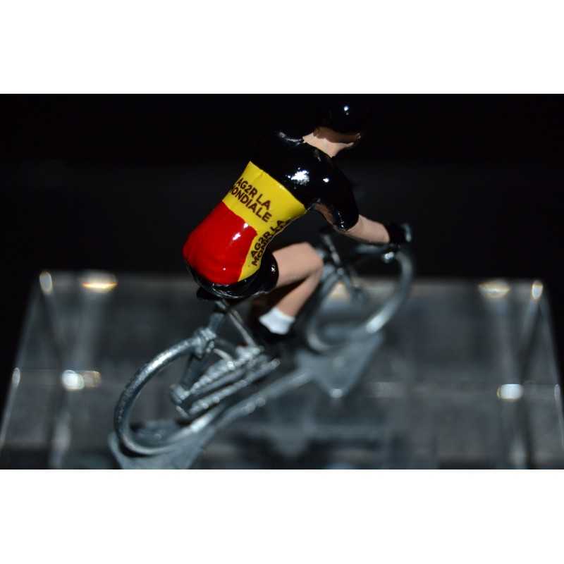 Champion Belgique Oliver Naesen - petit cycliste en acier