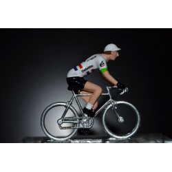 Champion Royaume Uni Steve Cummings - petit cycliste en acier
